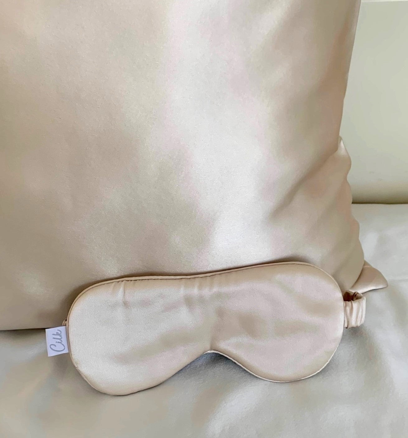 SLEEP set (Pillowcase + Sleep Mask)